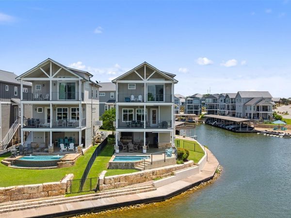 412 Island CIR, Kingsland, TX 78639