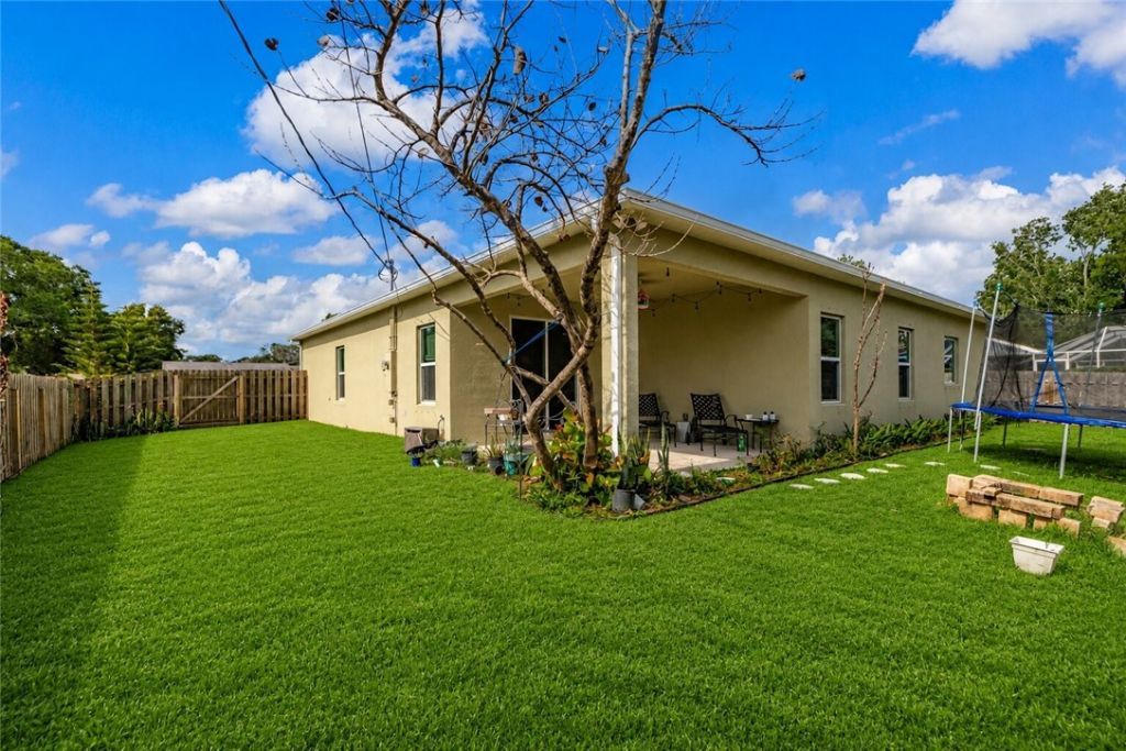 956 Claire Avenue, Sebastian, FL 32958 Photo