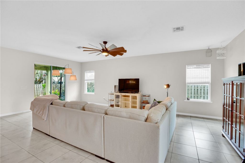 956 Claire Avenue, Sebastian, FL 32958 Photo