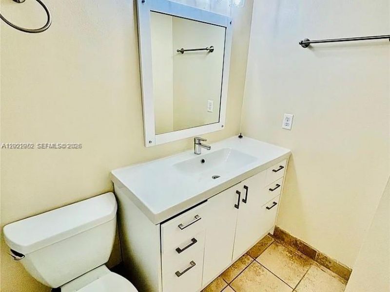 2001 Atlantic Shores Blvd , Unit 409, Hallandale Beach, FL 33009 Photo