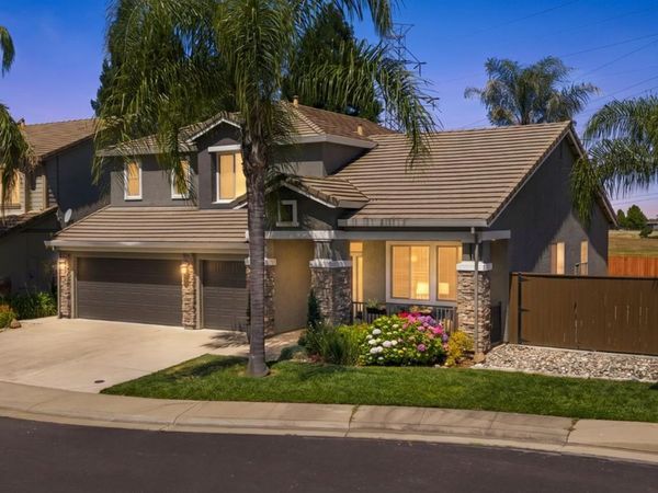 1924 Saint Patrick Way, Roseville, CA 95747