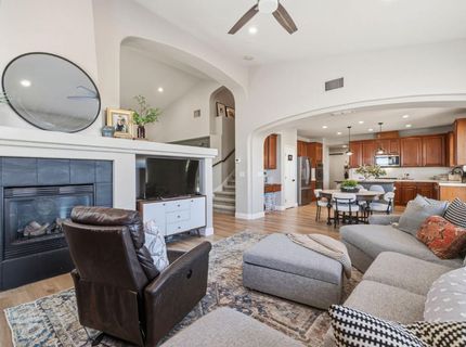 1924 Saint Patrick Way, Roseville, CA 95747 Photo