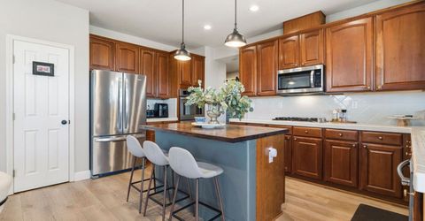 1924 Saint Patrick Way, Roseville, CA 95747 Photo