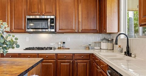 1924 Saint Patrick Way, Roseville, CA 95747 Photo