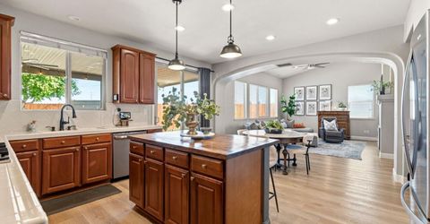 1924 Saint Patrick Way, Roseville, CA 95747 Photo