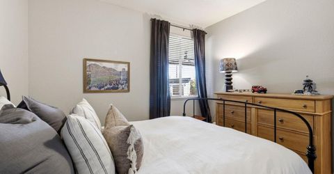1924 Saint Patrick Way, Roseville, CA 95747 Photo