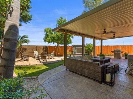 1924 Saint Patrick Way, Roseville, CA 95747 Photo
