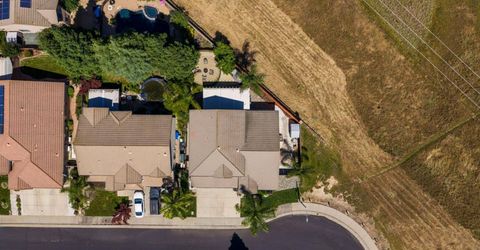 1924 Saint Patrick Way, Roseville, CA 95747 Photo
