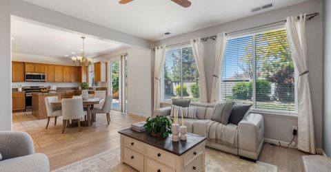 9385 Hummer Court, Reno, NV 89521 Photo