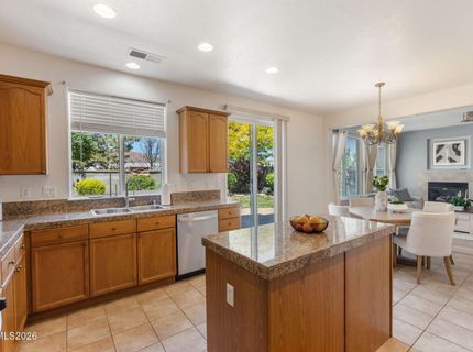 9385 Hummer Court, Reno, NV 89521 Photo