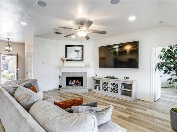 308 Long Prairie Drive, Forney, TX 75126