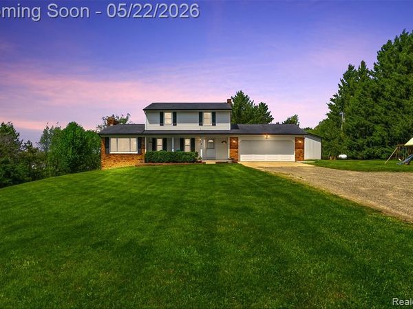 380 Lockwood Road, Brandon Twp, MI 48462