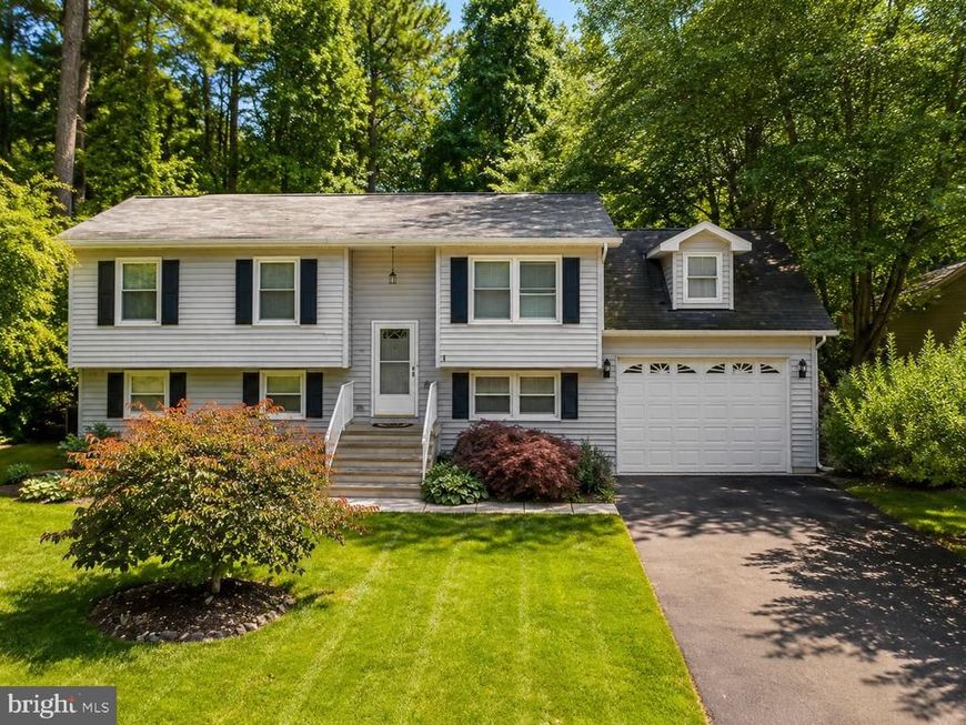 447 Dogwood Drive, Lusby, MD 20657 Main Photo