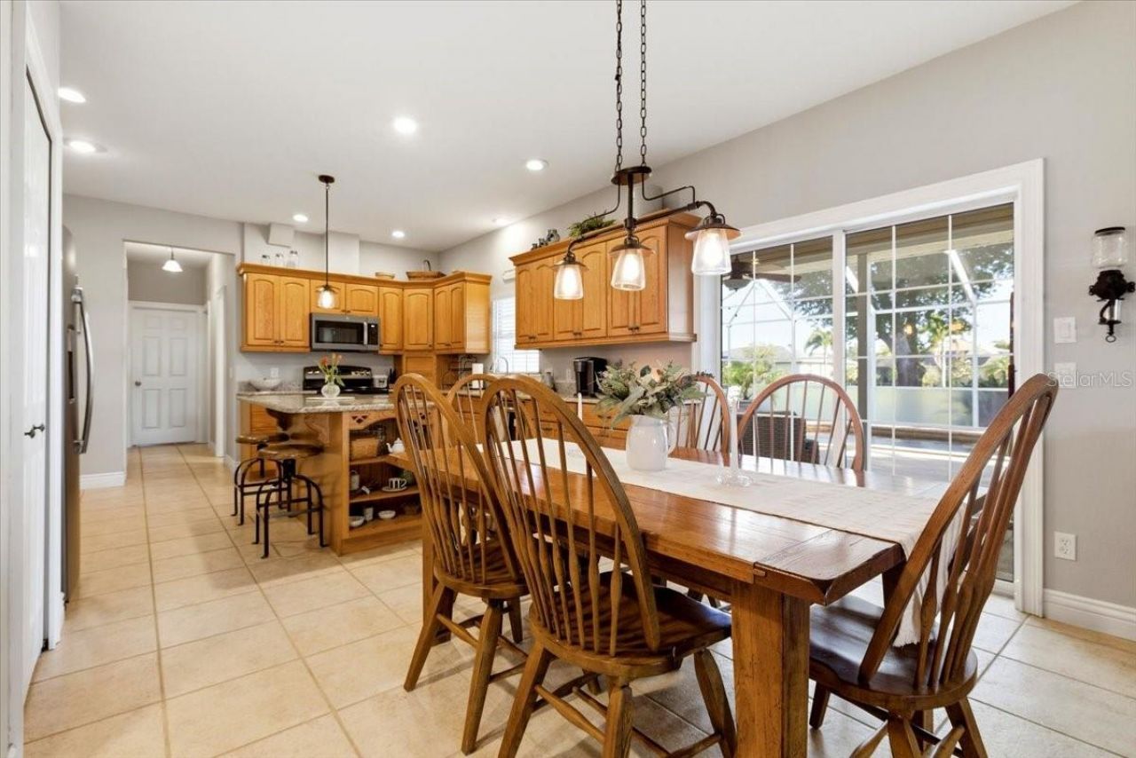 26388 Hong Kong Road, Punta Gorda, FL 33983 Photo