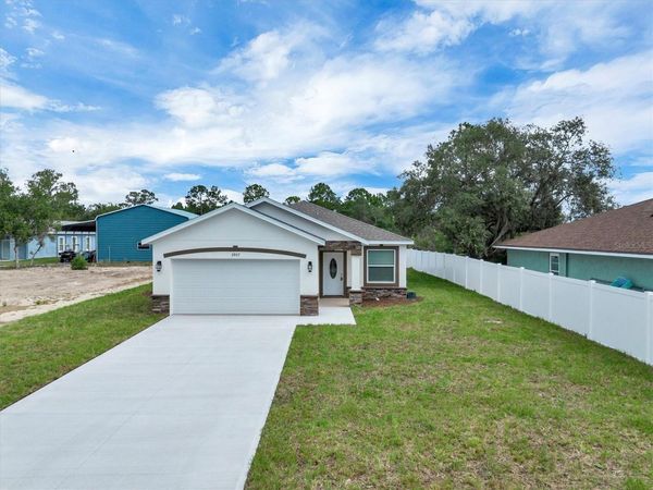 3907 ADELL ROAD , LAKE WALES, FL 33898