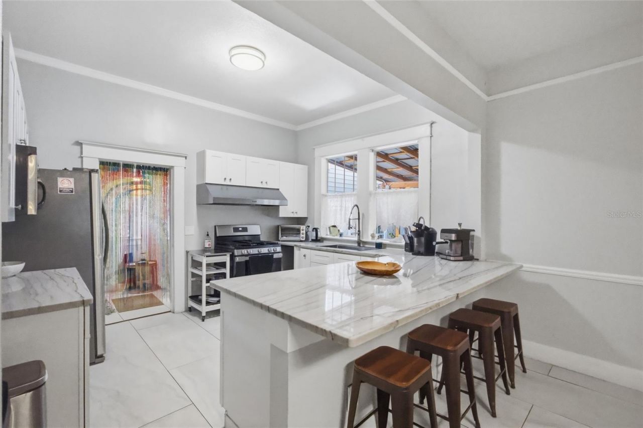 905 E 22nd Avenue, Tampa, FL 33605 Photo