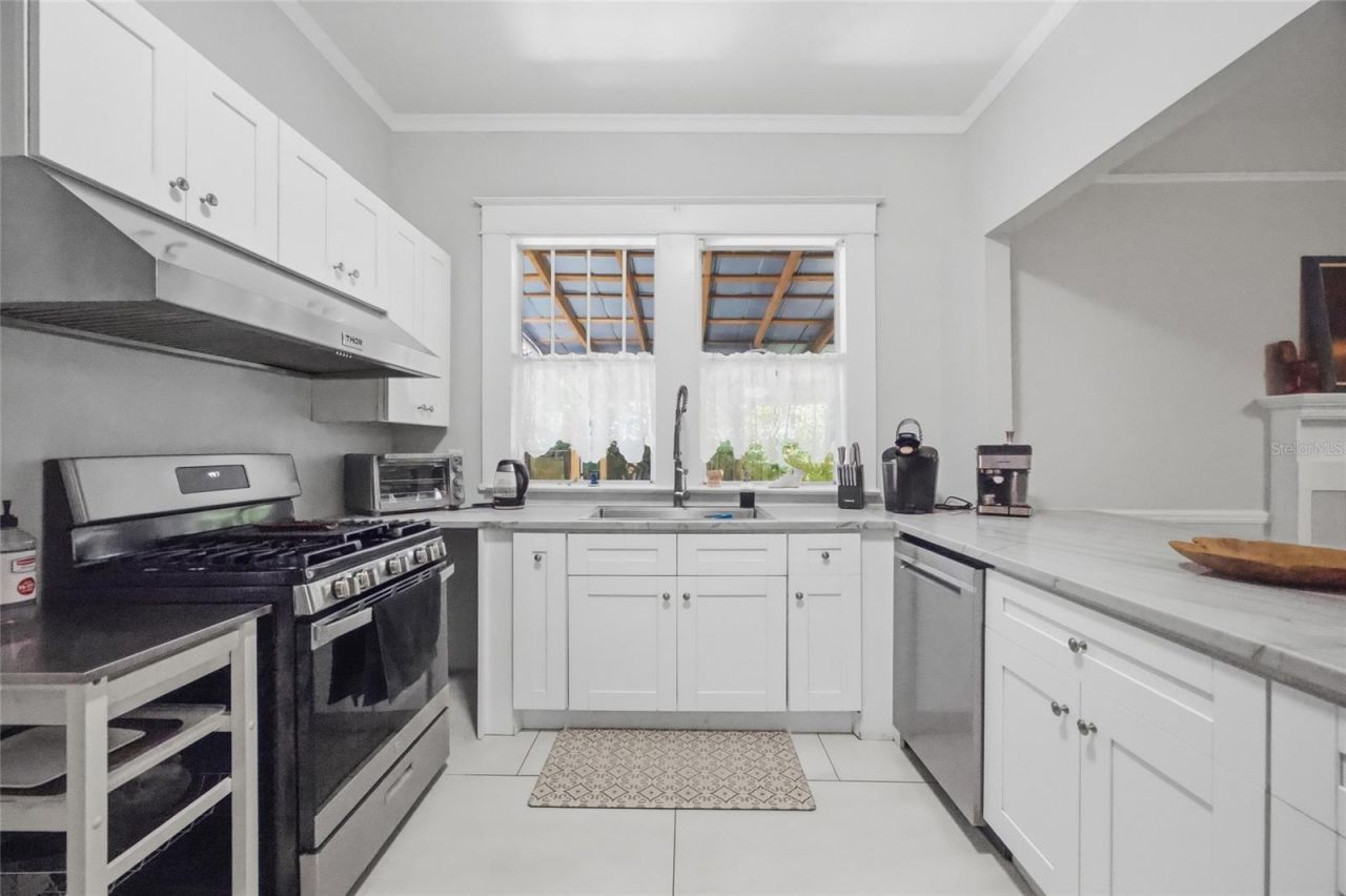 905 E 22nd Avenue, Tampa, FL 33605 Photo