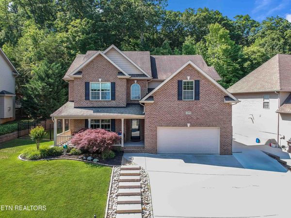10372 Harrison Springs Lane, Knoxville, TN 37932