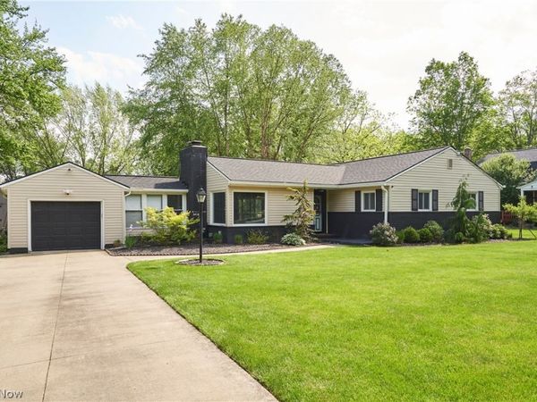 3418 Montrose Avenue, Akron, OH 44333