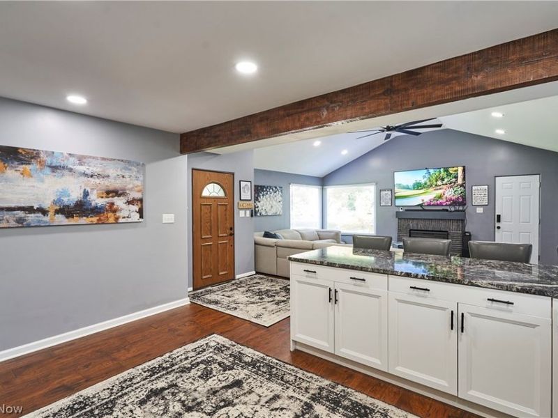 3418 Montrose Avenue, Akron, OH 44333 Photo 6