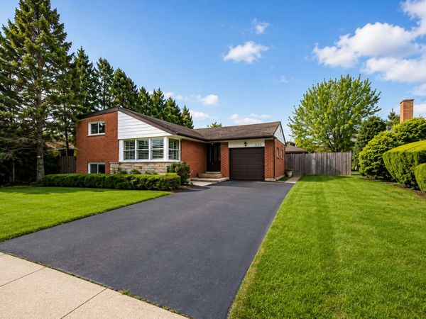 360 E Huntington Lane, Elmhurst, IL 60126