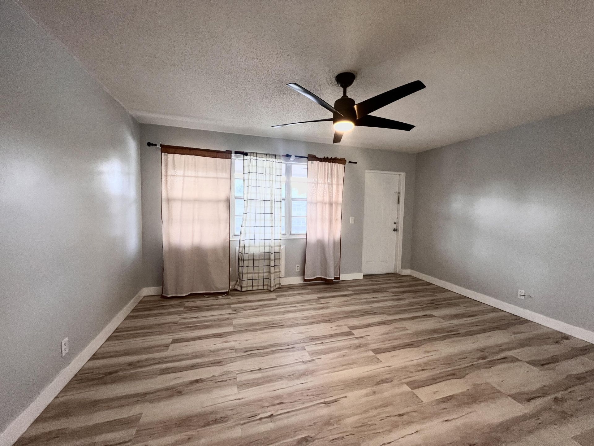 176 Sussex I, West Palm Beach, FL 33417 Photo