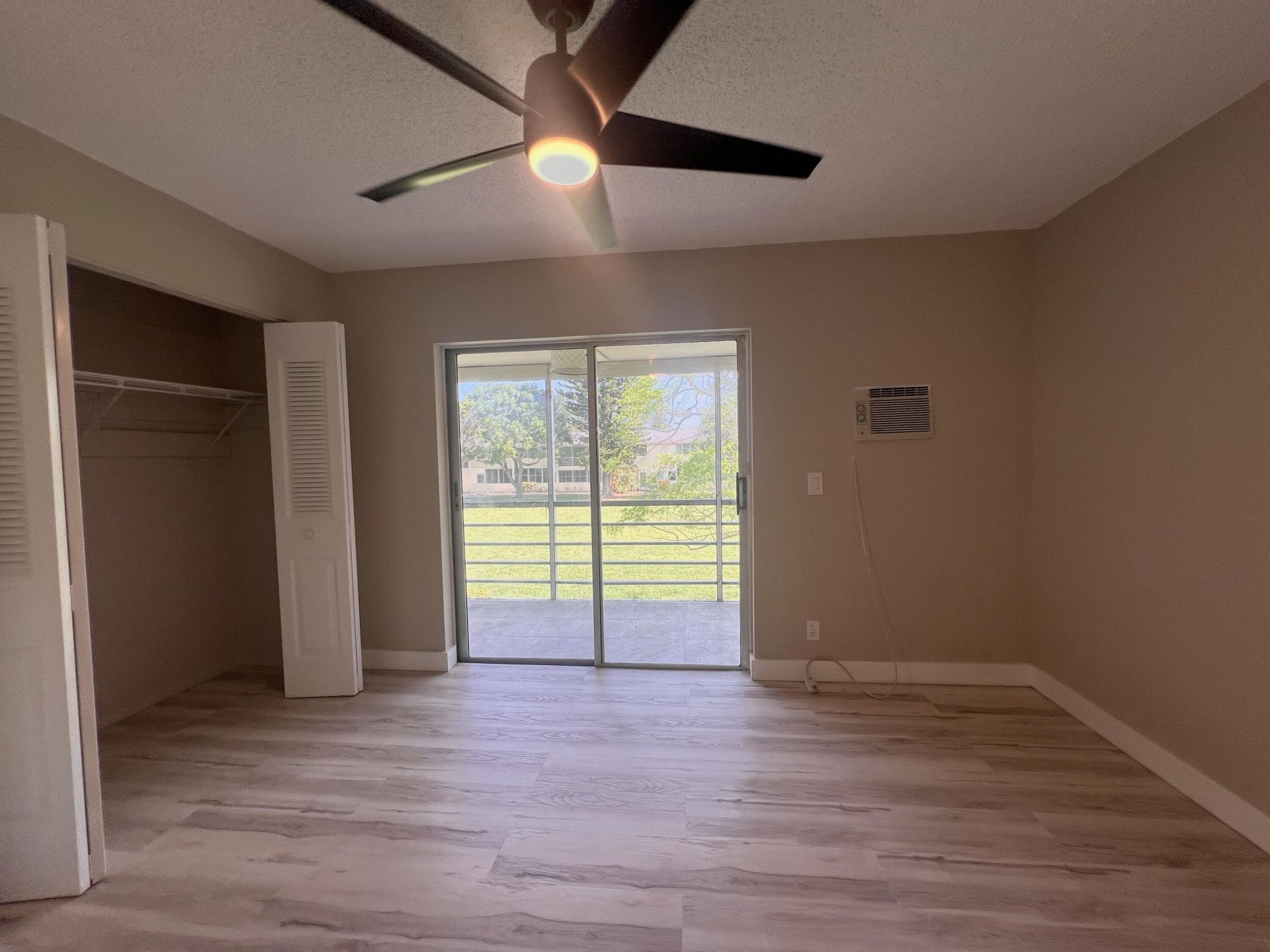 176 Sussex I, West Palm Beach, FL 33417 Photo