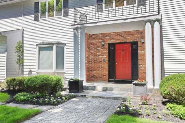46 E Concord Drive