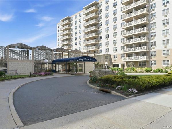 430 Shore Road , Unit 4G, Long Beach, NY 11561