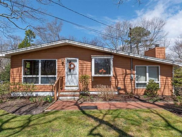 40 Atlantic Avenue , Hampton Bays, NY 11946