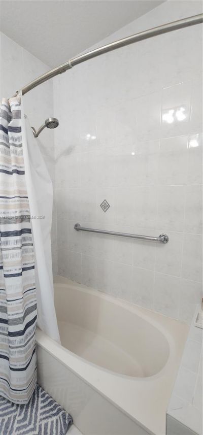 16441 NW 89th Ct, Miami Lakes, FL 33018 Photo