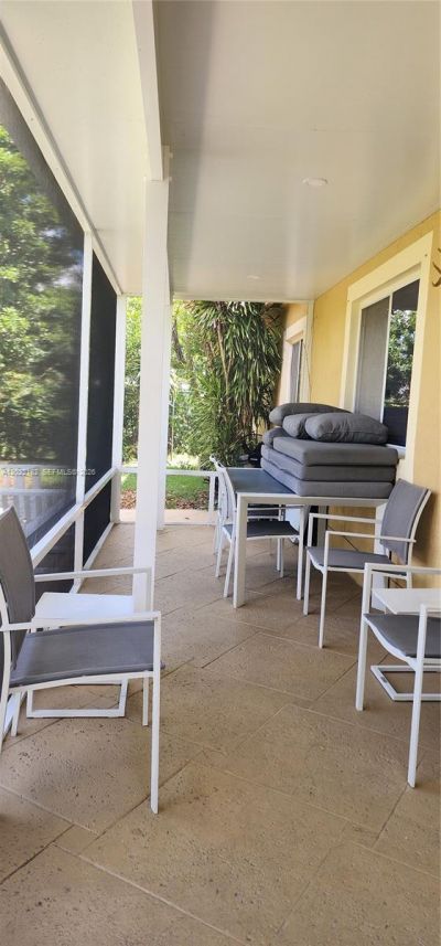 16441 NW 89th Ct, Miami Lakes, FL 33018 Photo