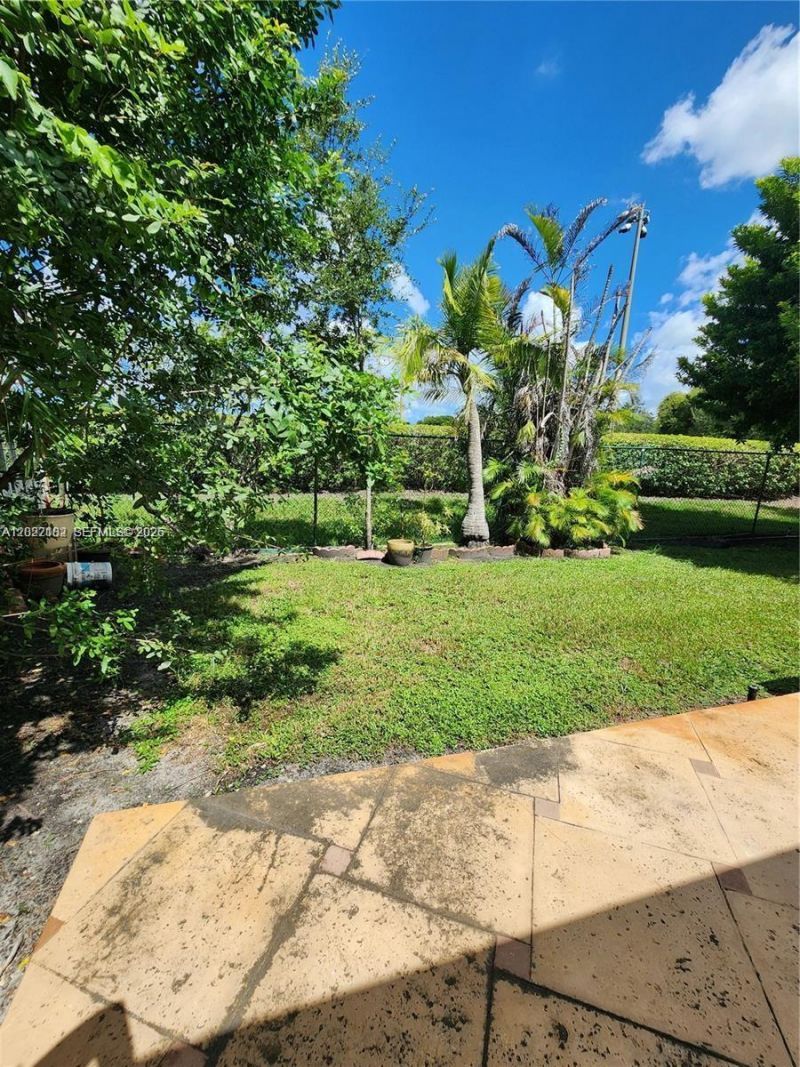 16441 NW 89th Ct, Miami Lakes, FL 33018 Photo
