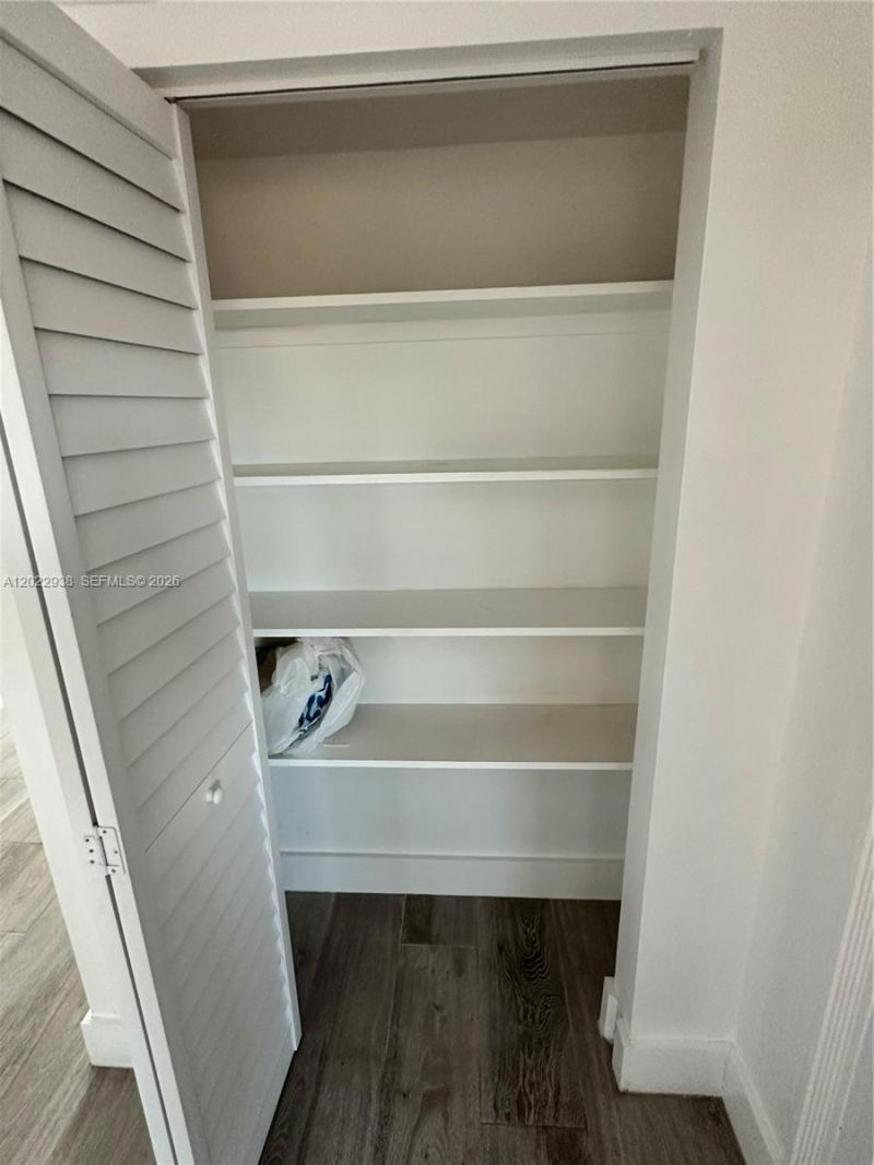 3601 NE 170th St , Unit 409, North Miami Beach, FL 33160 Photo
