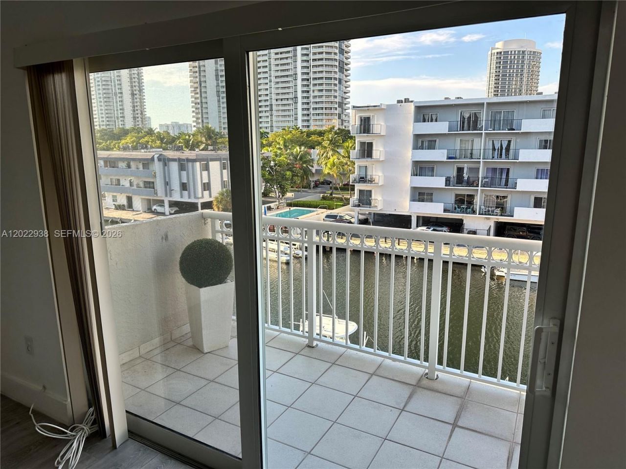 3601 NE 170th St , Unit 409, North Miami Beach, FL 33160 Photo