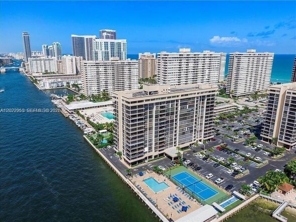 2017 S Ocean Dr , Unit 808, Hallandale Beach, FL 33009