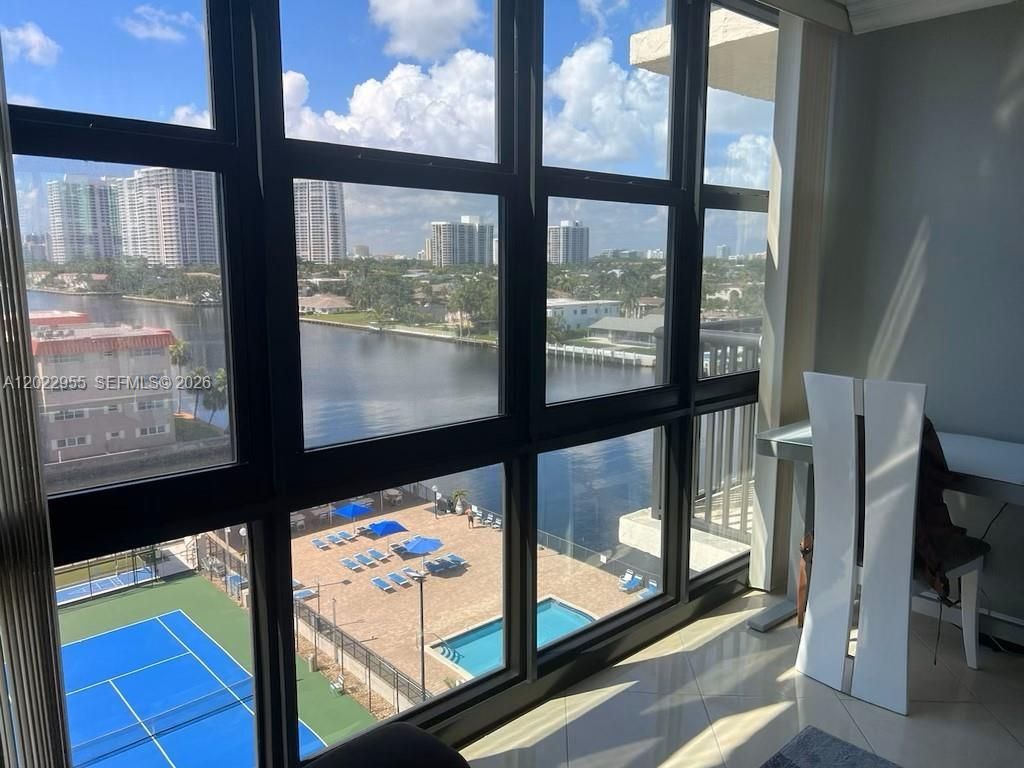 2017 S Ocean Dr , Unit 808, Hallandale Beach, FL 33009 Photo