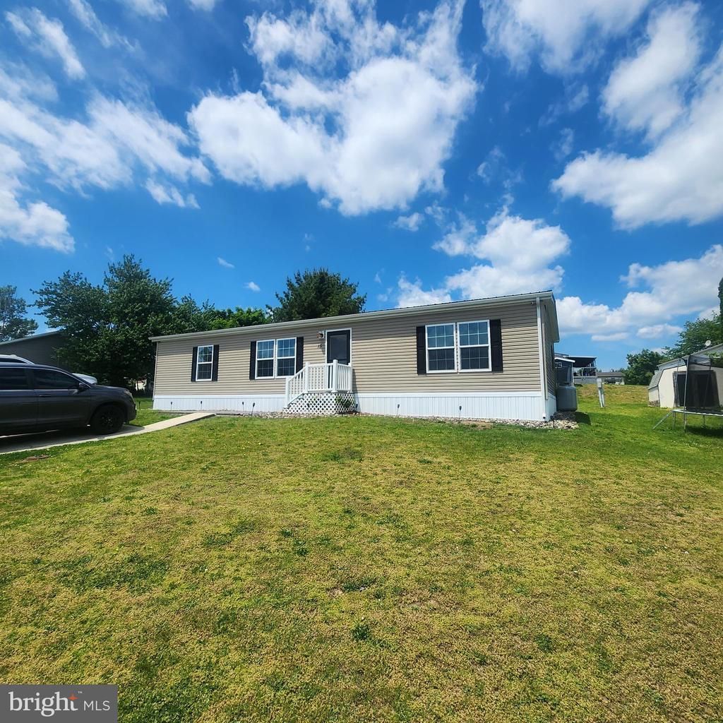 15 Hidden Noll Road, Carlisle, PA 17013 Main Photo