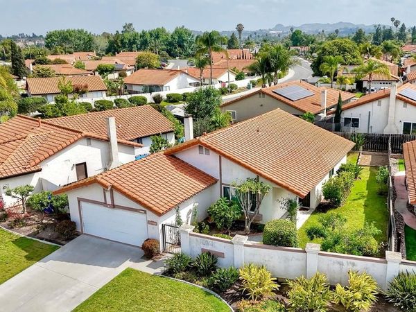 218 Saguaro Place, Oceanside, CA 92057