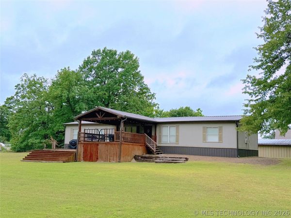 23 Holiday Village , Porum, OK 74455