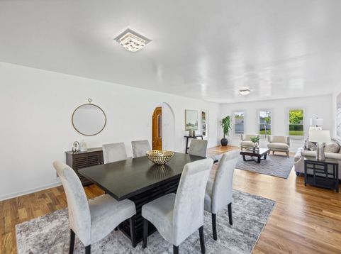 Main Photo
