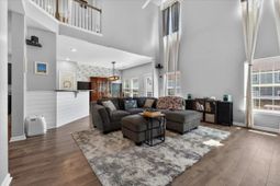 129 Hyrne Drive photo 4