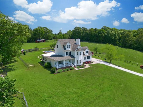 1732 Cedar Creek Road , Vanleer, TN 37181