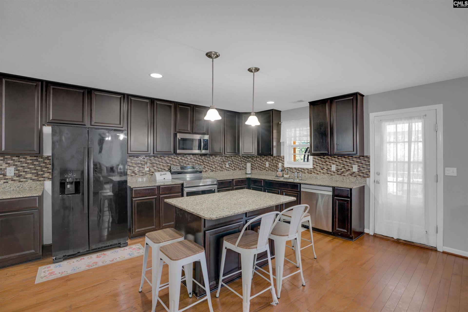 1025 Palamino Lane  Photo 7