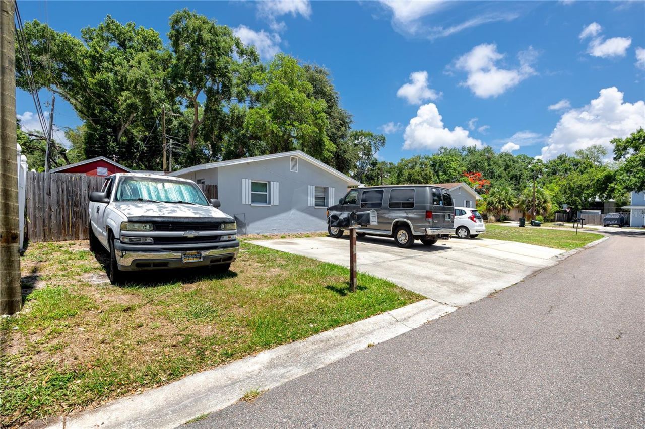 122 Wertz Drive , Largo, FL 33771 Photo
