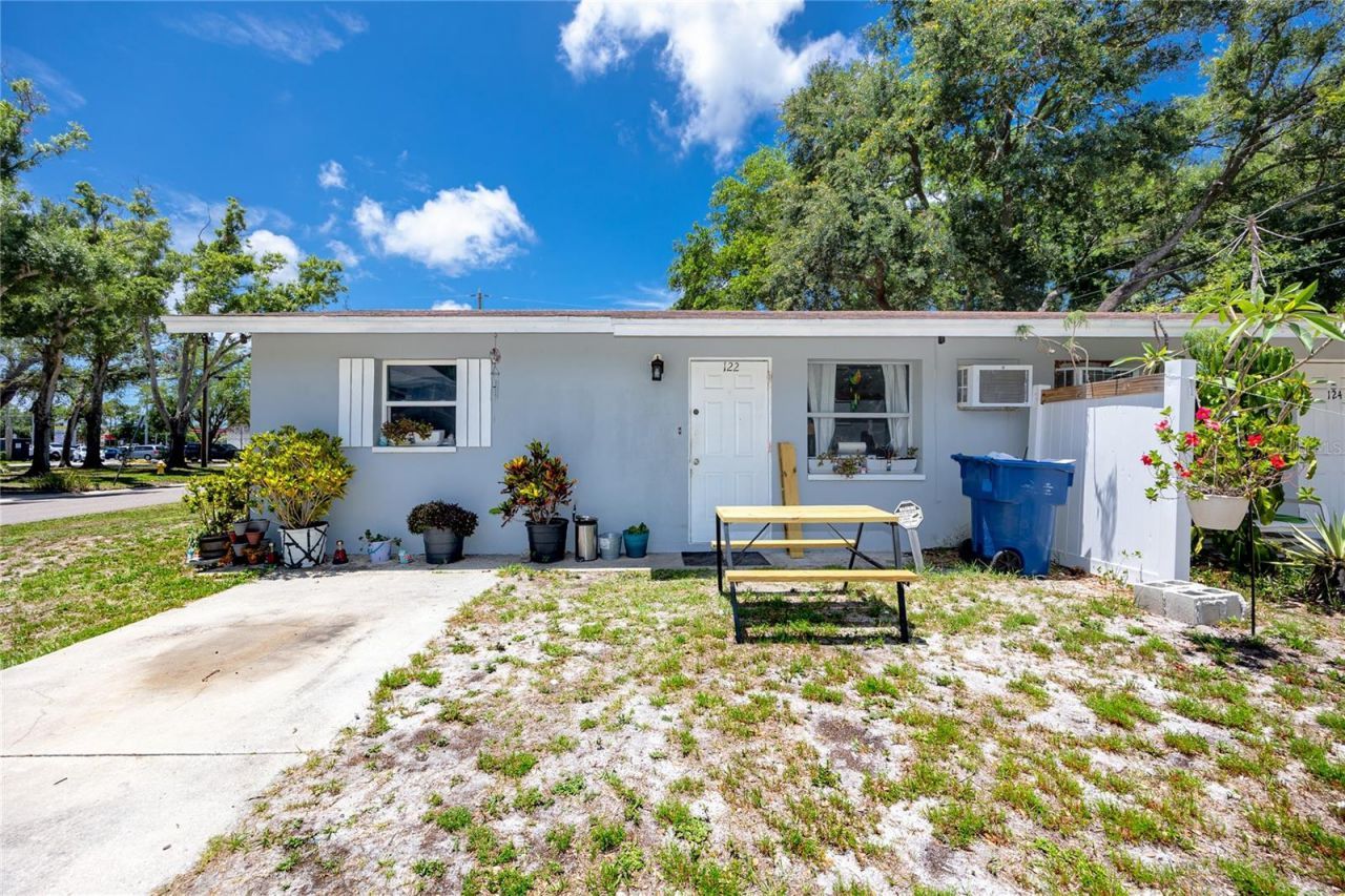122 Wertz Drive , Largo, FL 33771 Photo