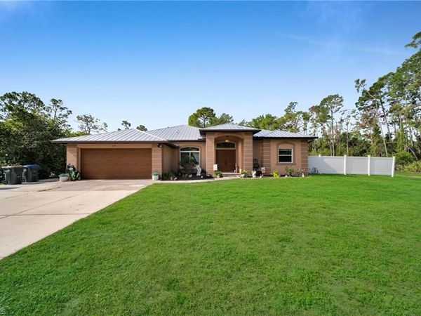 3241 Tropicaire BLVD, NORTH PORT, FL 34286
