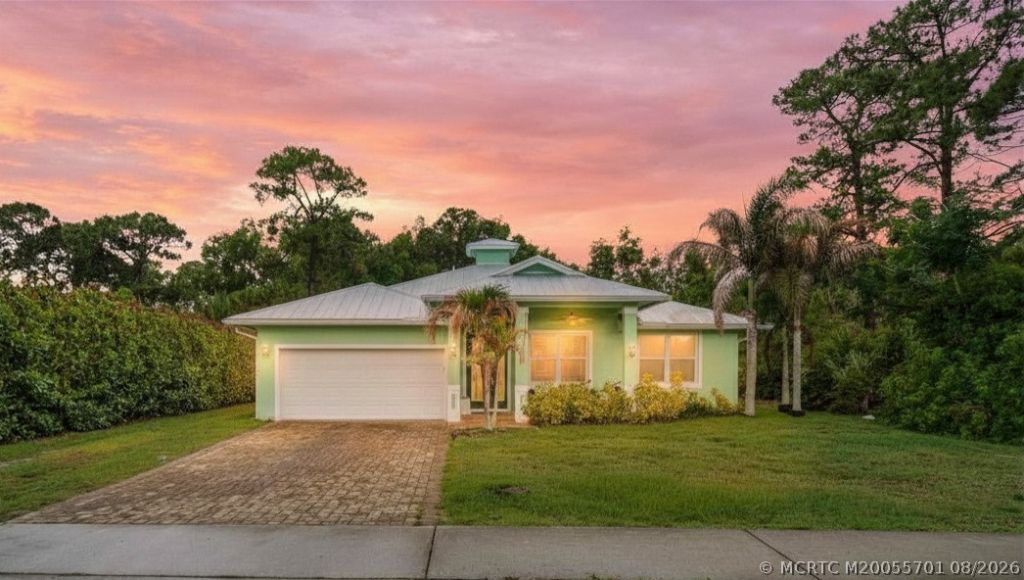 5608 SE 44th Avenue, Stuart, FL 34997 Photo