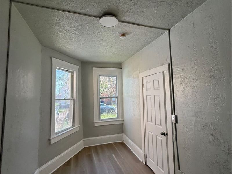 3514 W 58th Street, Unit DOWN, Cleveland, OH 44102 Photo 3