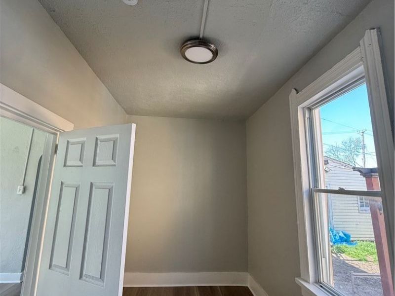 3514 W 58th Street, Unit DOWN, Cleveland, OH 44102 Photo 6